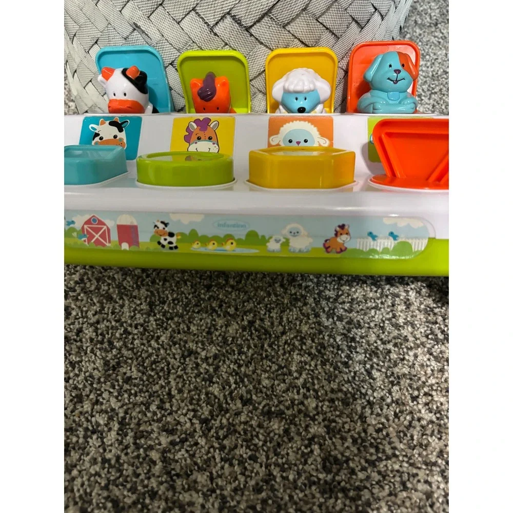 Infantino Pop and Play Pals Farm Animals Activity Toy Toddler Motor Skills Toy